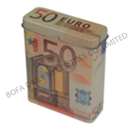 Cigarette case with prinitng